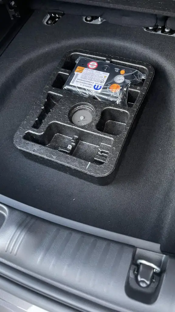 Do Jeep Compass Come With Spare Tire