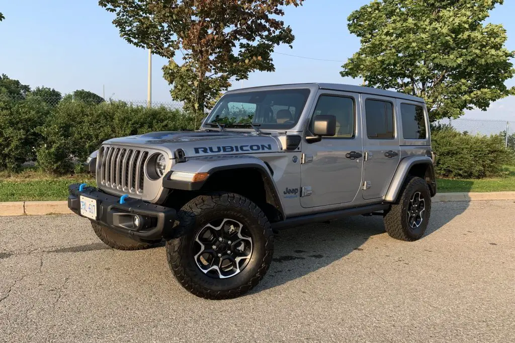 Is a Jeep Wrangler a Good Mom Car